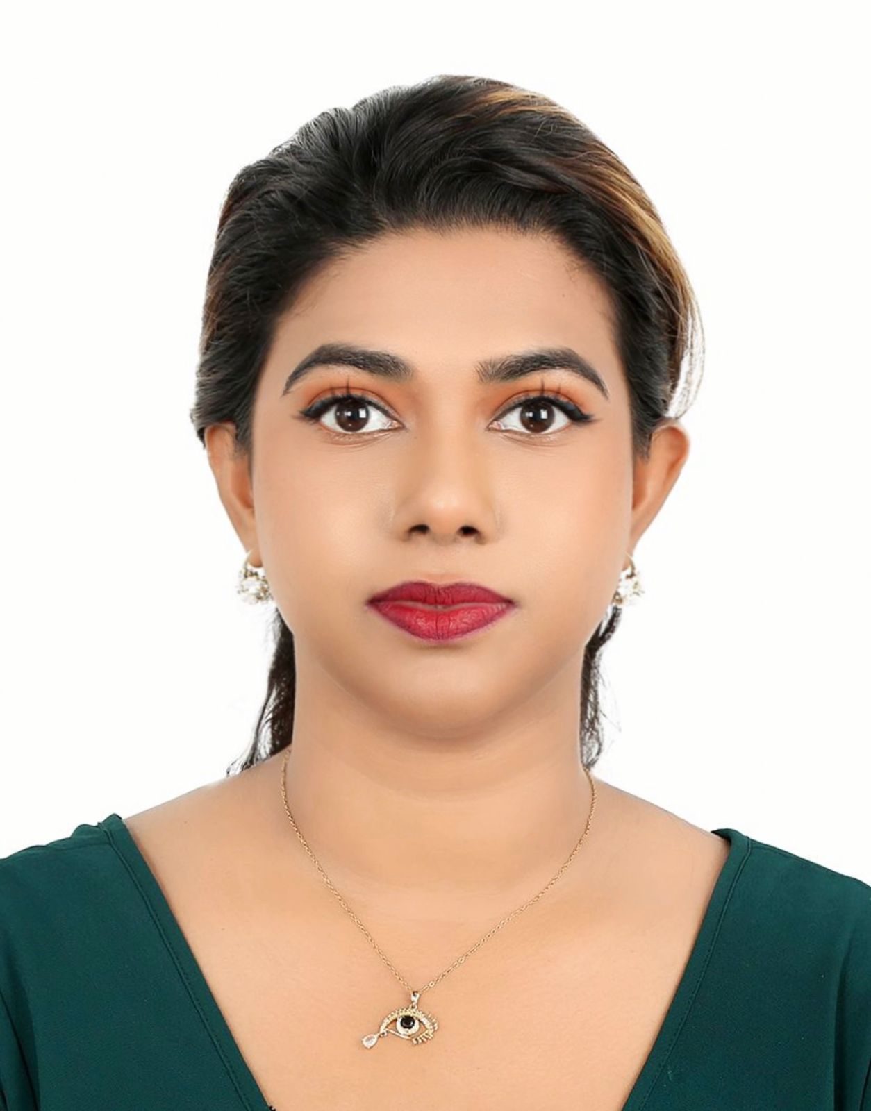 Chamini Sandunika Premathilaka Walimaha Sarukkalige