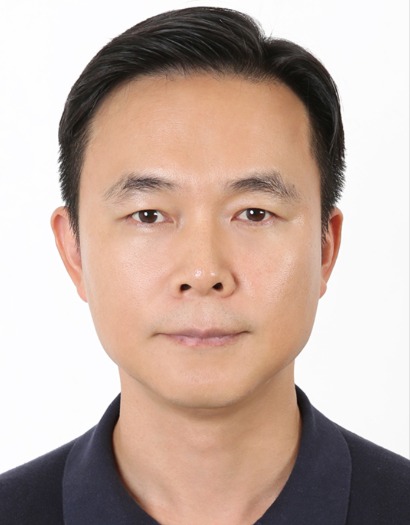 Sang Eub Lee