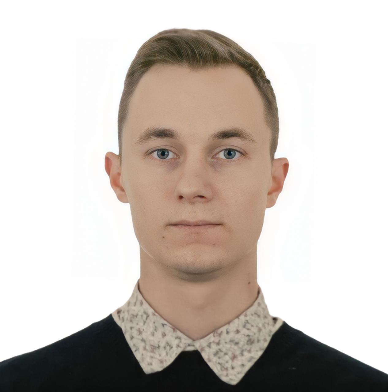 Artem Frolov
